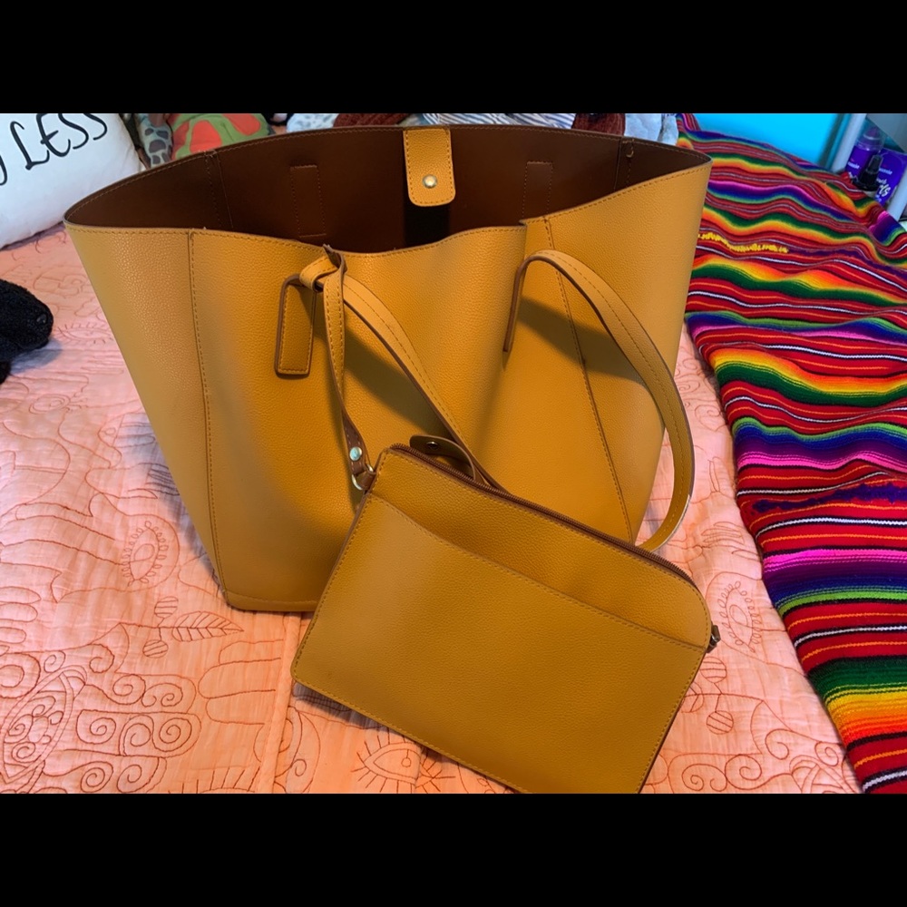 Yellow tote bag